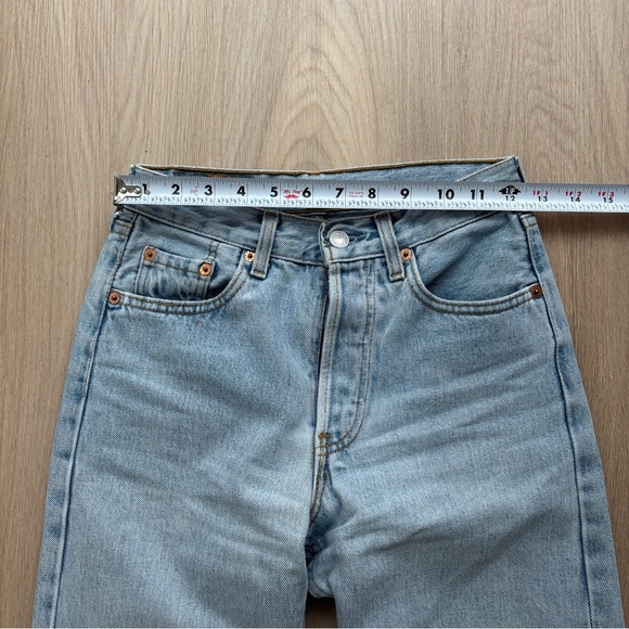 Vintage Levi’s 501 - Picture 5 of 11